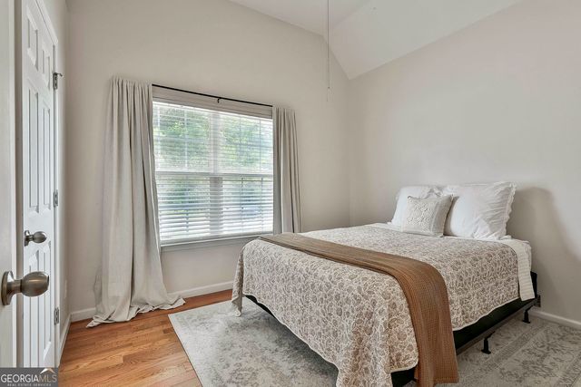 18 Hill Top Circle, Grantville, GA 30220
