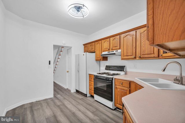 3227 CHATHAM ST, Philadelphia, PA 19134