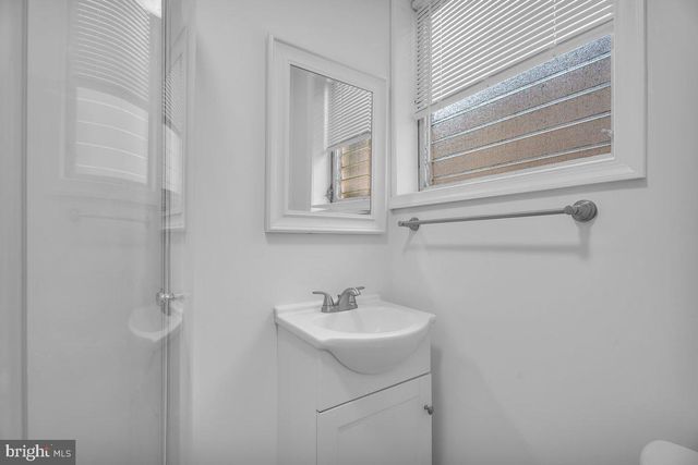 3227 CHATHAM ST, Philadelphia, PA 19134