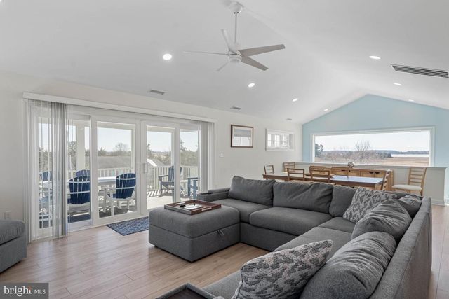 2851 S BAY SHORE DR, Milton, DE 19968