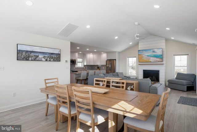 2851 S BAY SHORE DR, Milton, DE 19968