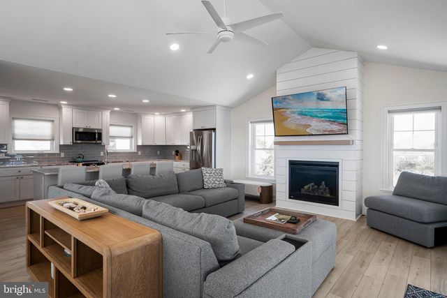 2851 S BAY SHORE DR, Milton, DE 19968