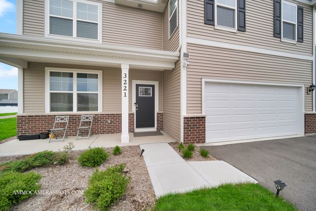 3221 Lehman Crossing, Yorkville, IL 60560