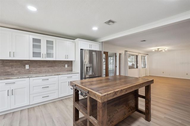 35040 SHADY OAKS LANE, Fruitland Park, FL 34731