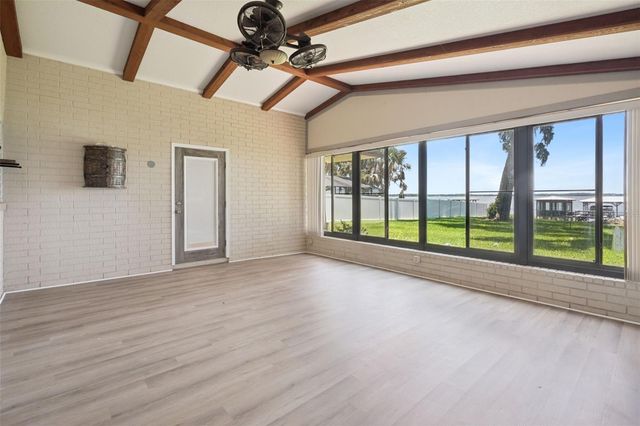 35040 SHADY OAKS LANE, Fruitland Park, FL 34731