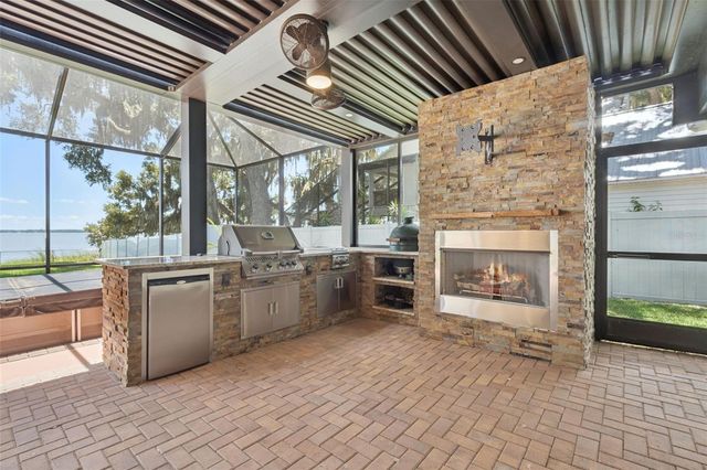35040 SHADY OAKS LANE, Fruitland Park, FL 34731