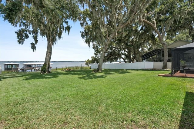 35040 SHADY OAKS LANE, Fruitland Park, FL 34731