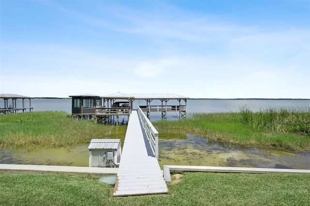35040 SHADY OAKS LANE, Fruitland Park, FL 34731