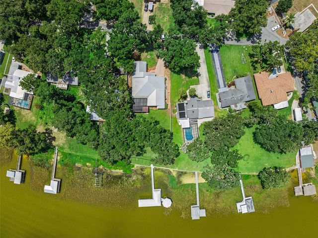 35040 SHADY OAKS LANE, Fruitland Park, FL 34731