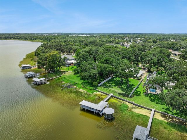35040 SHADY OAKS LANE, Fruitland Park, FL 34731