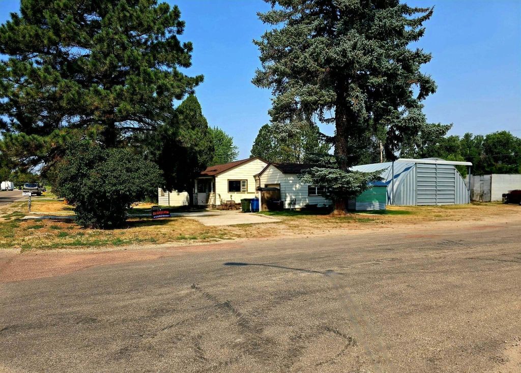 707 Huntington Street, Sheridan, WY 82801 photo 4