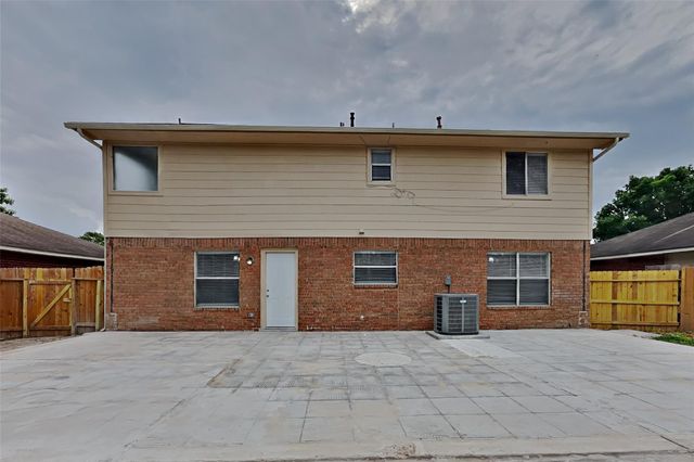3515 Saint William Lane, Houston, TX 77084