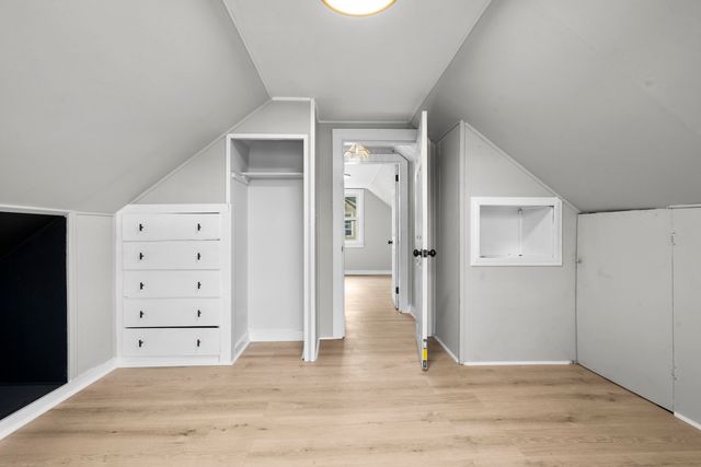 16 Greenway Place, Meriden, CT 06451