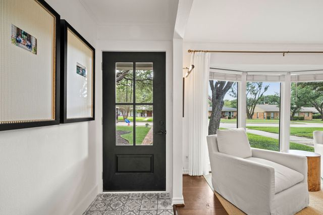 3537 Townsend Drive, Dallas, TX 75229