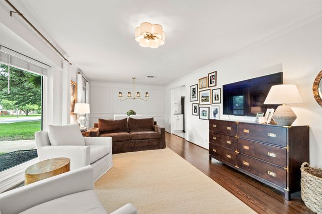 3537 Townsend Drive, Dallas, TX 75229