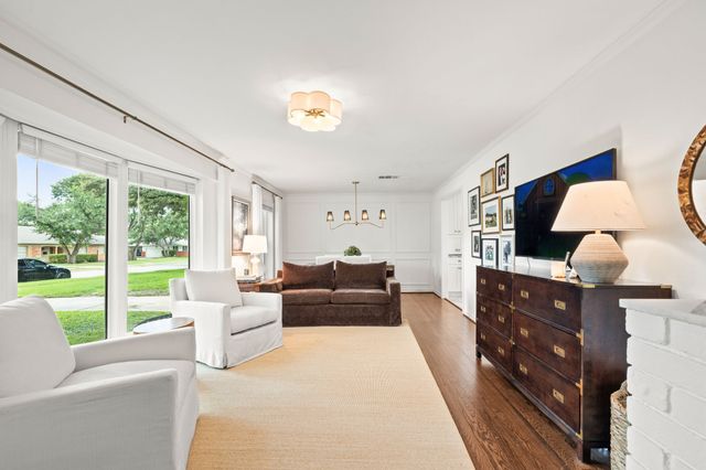 3537 Townsend Drive, Dallas, TX 75229
