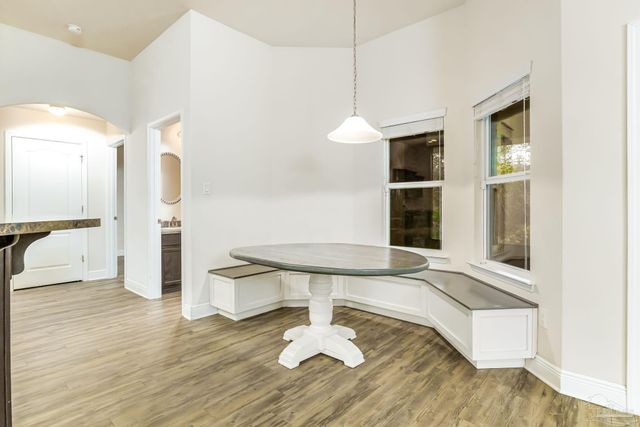 155 Siskin Ln, Pensacola, FL 32503