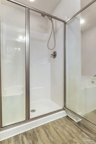 155 Siskin Ln, Pensacola, FL 32503