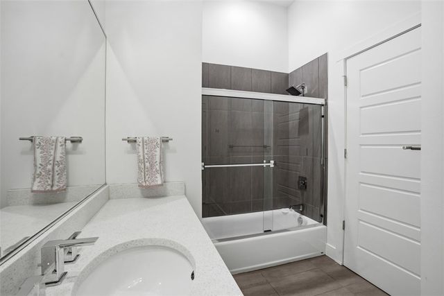 622 Gross Street 106, Bloomfield, PA 15224