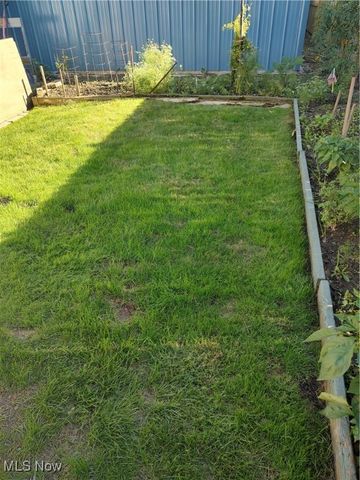 3817 Carlyle Avenue, Cleveland, OH 44109