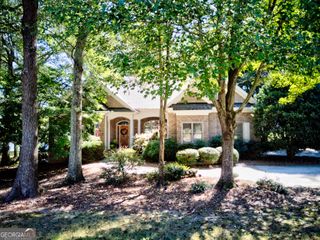 6224 Waters Edge Drive, Covington, GA 30014
