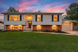 6301 Defiance Avenue, Portage, IN 46368