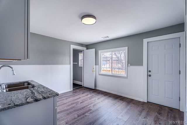 8 Keppel Street, Buffalo, NY 14210