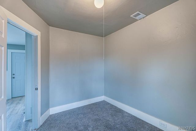 8 Keppel Street, Buffalo, NY 14210