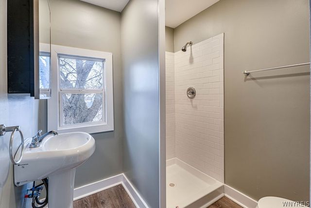 8 Keppel Street, Buffalo, NY 14210