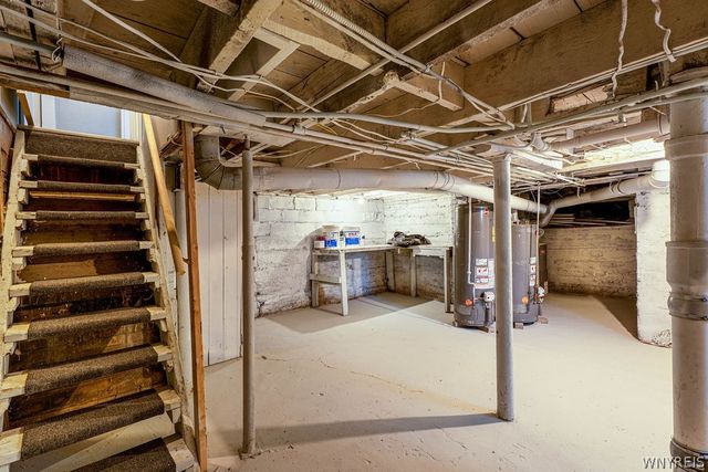 8 Keppel Street, Buffalo, NY 14210