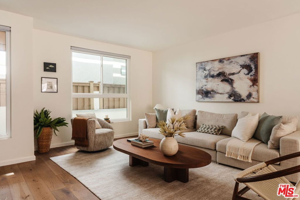942 14th Street 3, Santa Monica, CA 90403 — photo 3