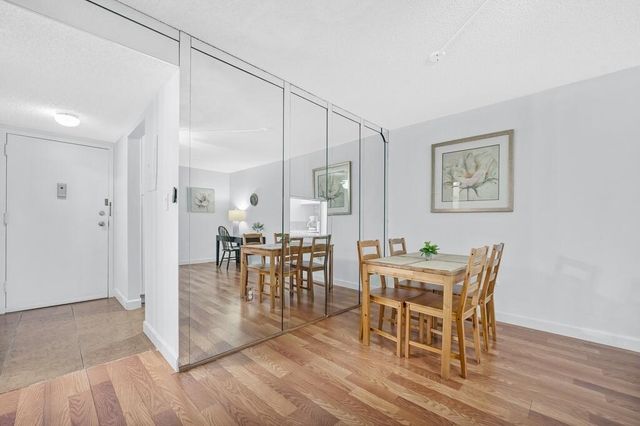 8280 SW 24th Street 7210, North Lauderdale, FL 33068