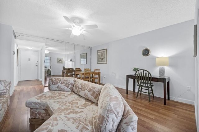 8280 SW 24th Street 7210, North Lauderdale, FL 33068