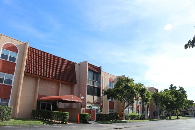 8280 SW 24th Street 7210, North Lauderdale, FL 33068