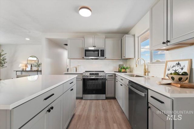 5608 Shilo Drive, Caldwell, ID 83607