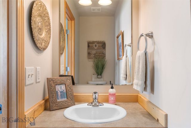 157 E Magnolia Drive, Belgrade, MT 59714