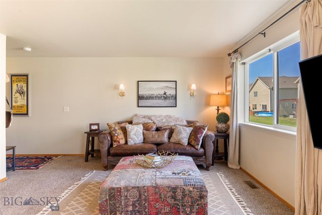 157 E Magnolia Drive, Belgrade, MT 59714