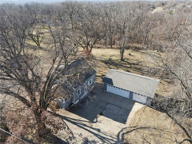 1635 31st St SE, Cedar Rapids, IA 52403