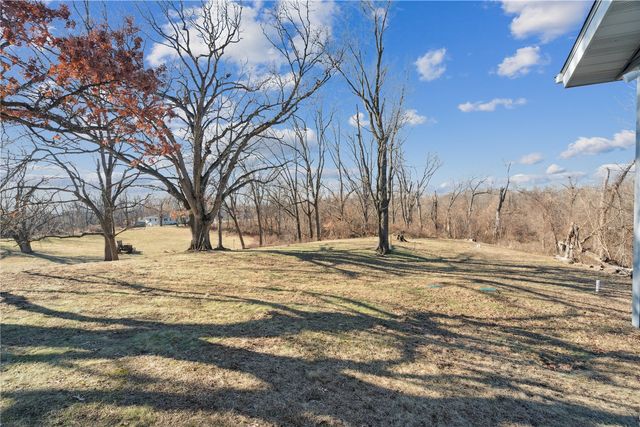 1635 31st St SE, Cedar Rapids, IA 52403