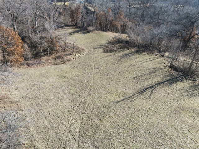 1635 31st St SE, Cedar Rapids, IA 52403