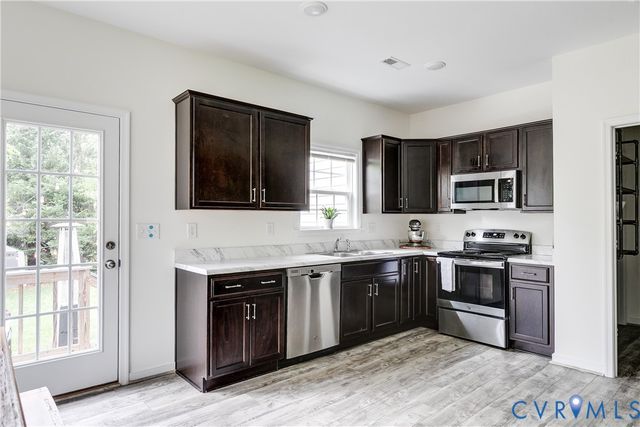 7105 Dexter Rd, Richmond, VA 23226