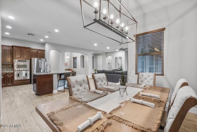 4150 E BEECHNUT Place, Chandler, AZ 85249