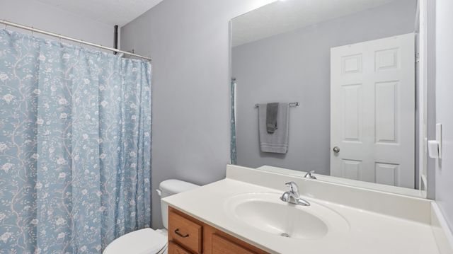 2732 Ridgewood Dr, Christiana, TN 37037
