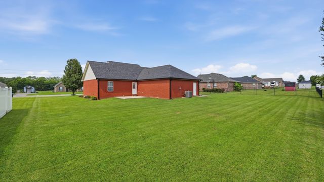 2732 Ridgewood Dr, Christiana, TN 37037