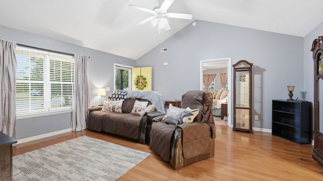 2732 Ridgewood Dr, Christiana, TN 37037