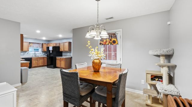 2732 Ridgewood Dr, Christiana, TN 37037