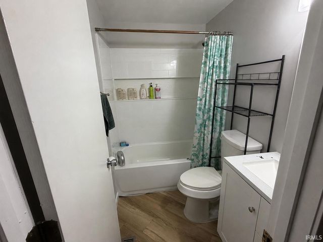 7514 Clover Meadow Drive, Fort Wayne, IN 46815