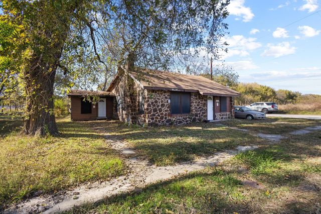 625 Denison Street, Gainesville, TX 76240