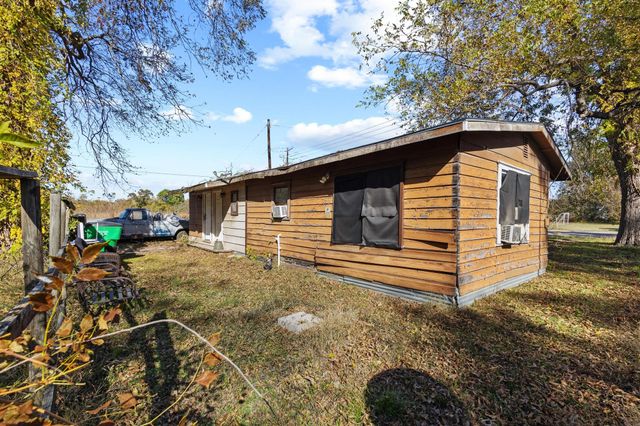 625 Denison Street, Gainesville, TX 76240