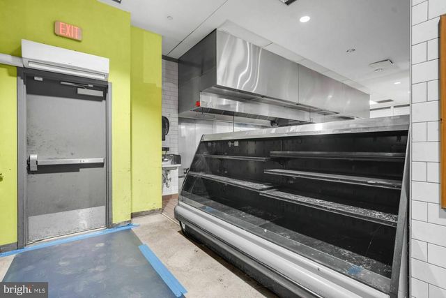 2001 S ST NW, Washington, DC 20009